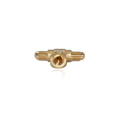 Եռաբաշխիչ Castel M 1/4* F1/4 *M 1/4